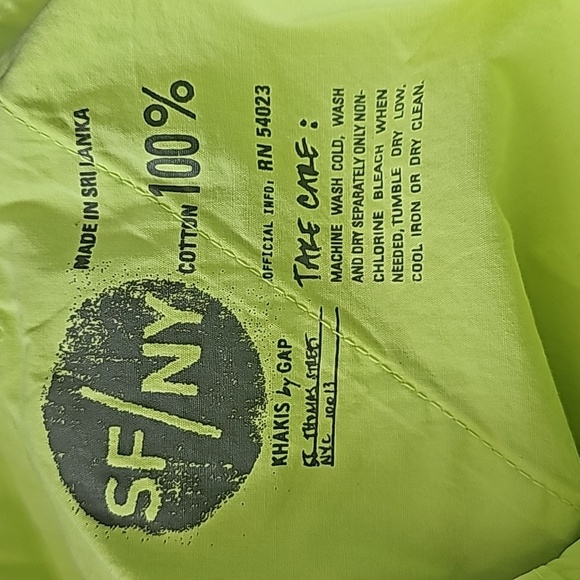 Gap Festival Rave neon yellow or green khaki shorts NWT size 20 - Picture 8 of 8